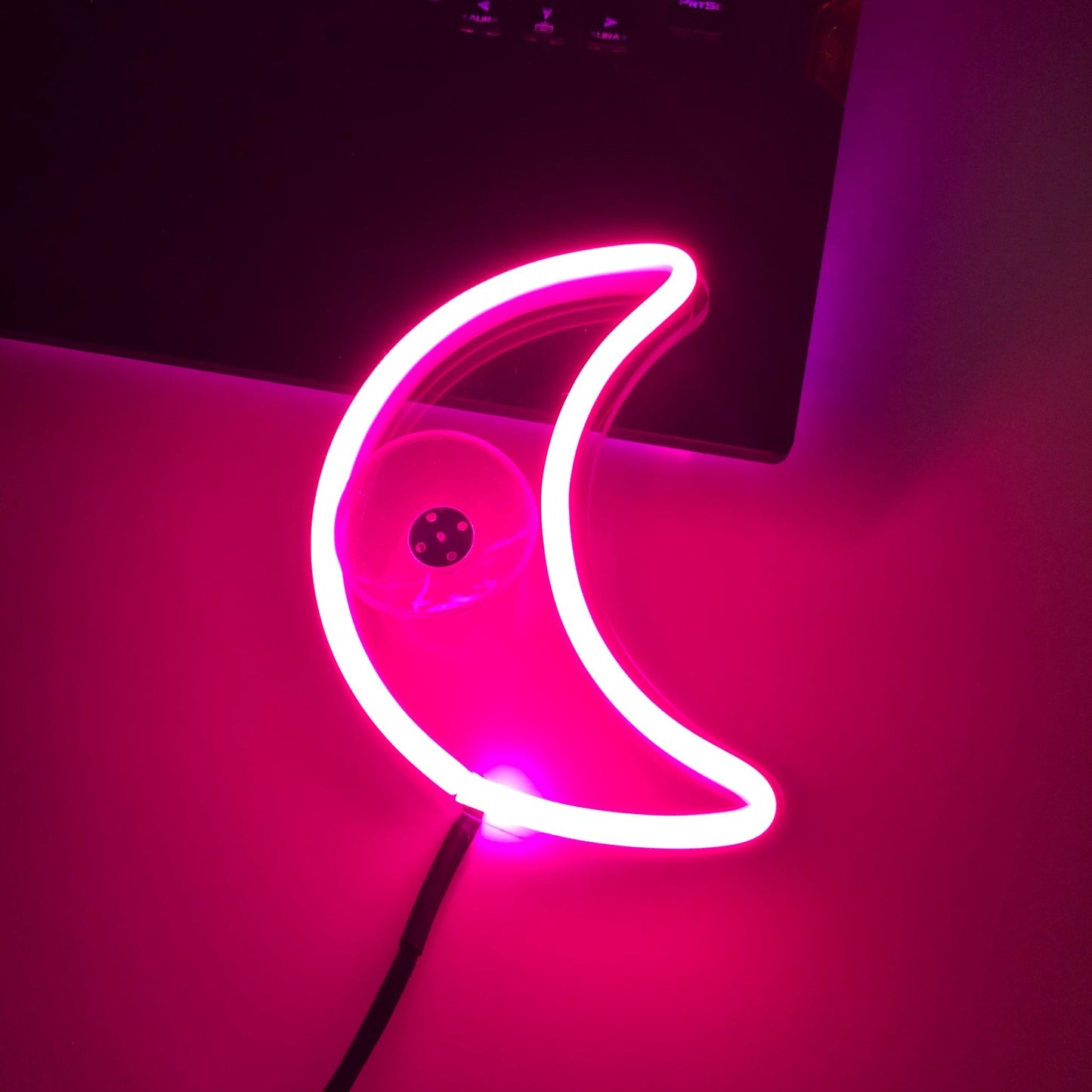 Neon Glow Moon - Sakura86Style
